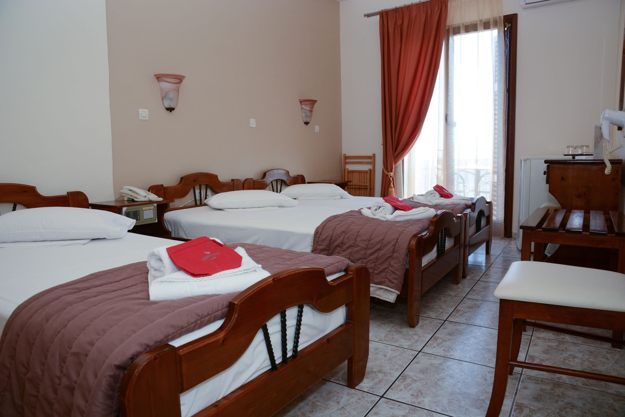 Poseidonio Hotel Tínos Extérieur photo