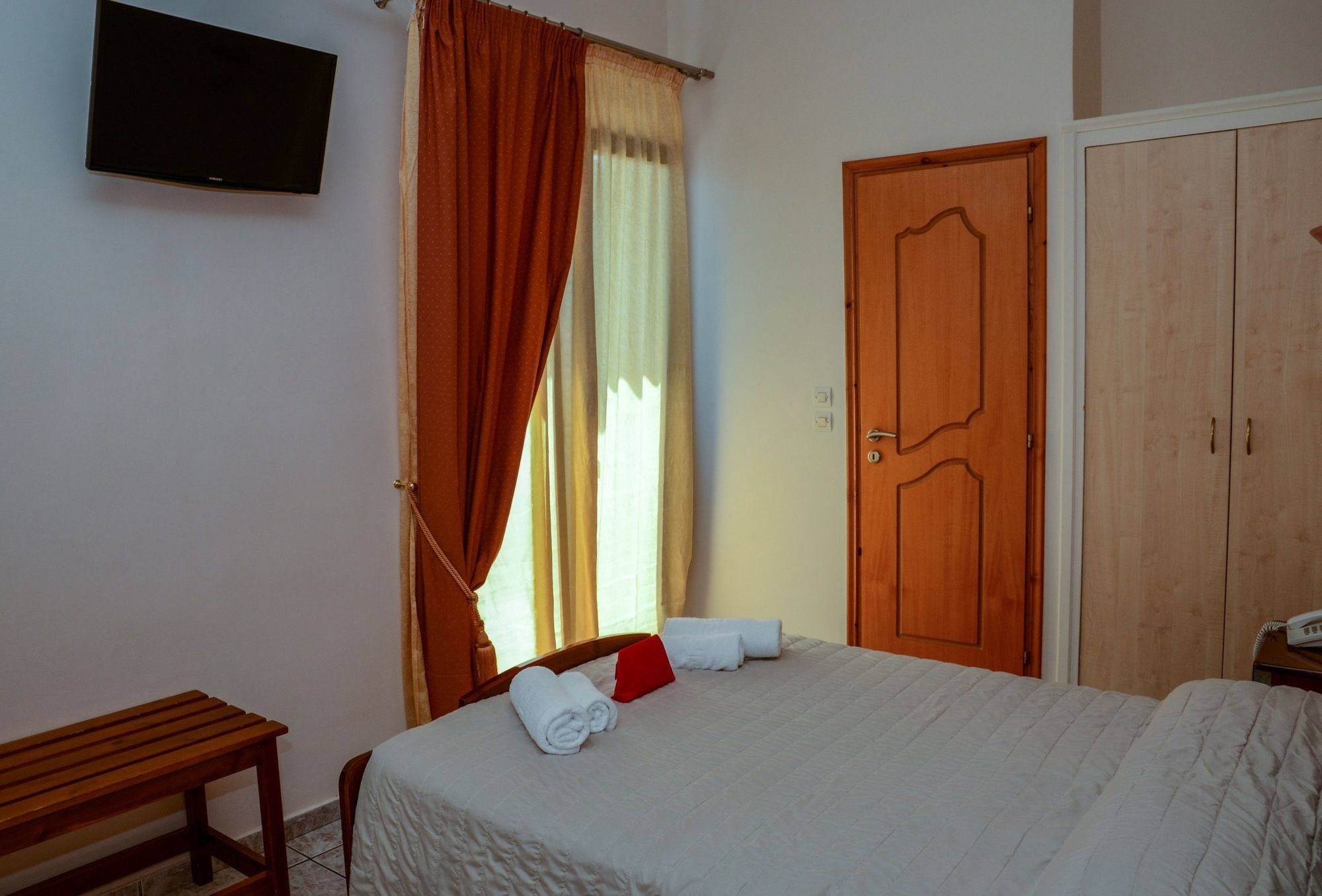 Poseidonio Hotel Tínos Extérieur photo